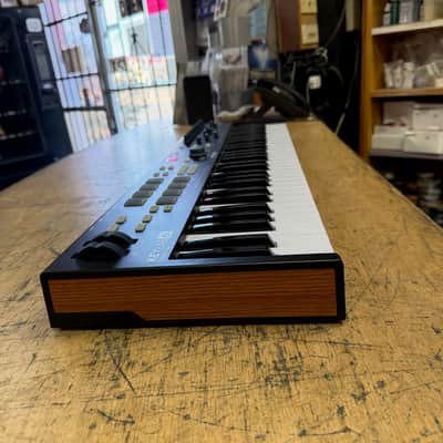 Used Arturia Keylab Essential 61 MKII Keyboard MIDI USB Controller image 7