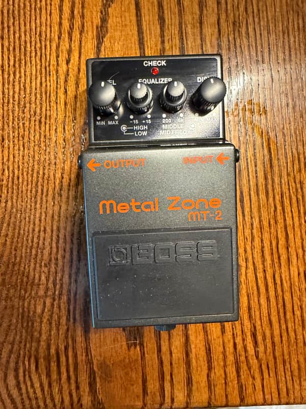 Boss MT-2 Metal Zone (Silver Label) 1991 - Present - Black image 1