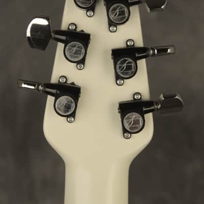 1970's Ovation BREADWINNER White with very early features image 23