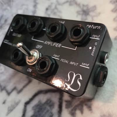 Veloso Custom Pedalboard Junction Box - 4-Cable Method Patchbay & Power Interface (Handmade UK) image 1