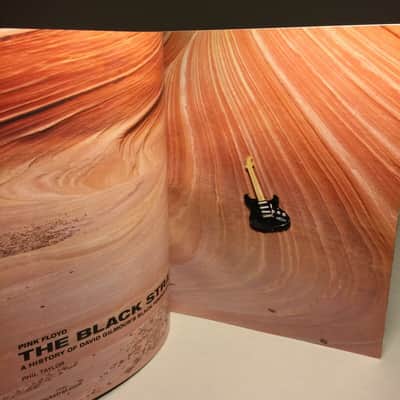 Pink Floyd The Black Strat A History of David Gilmour's Black Fender Stratocaster 1st Ed +FREE BONUS image 3