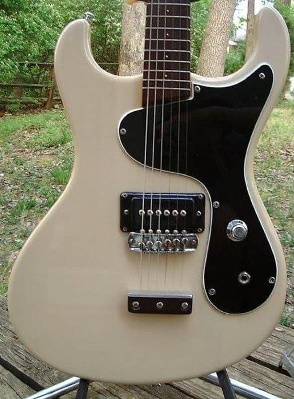 Mosrite 1990 "Ramones" model USA Semie RARE Blonde image 1