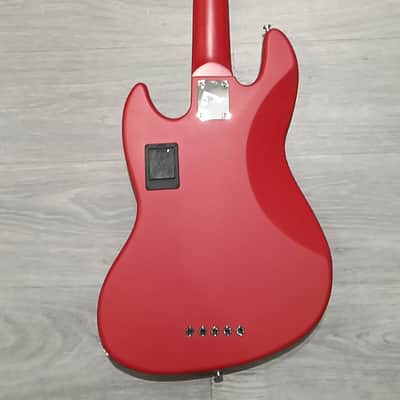 Marcus Miller V3-5 RS - Red Satin image 2