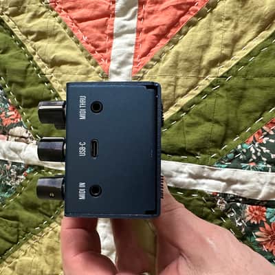 Walrus Audio Mako M1 MKII High-Fidelity Modulation Machine 2024 - Present - Blue image 4