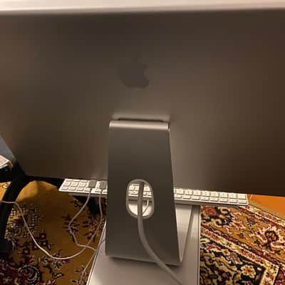Apple HD Cinema Display 23" wide-format 1920x1200 with power supply image 3