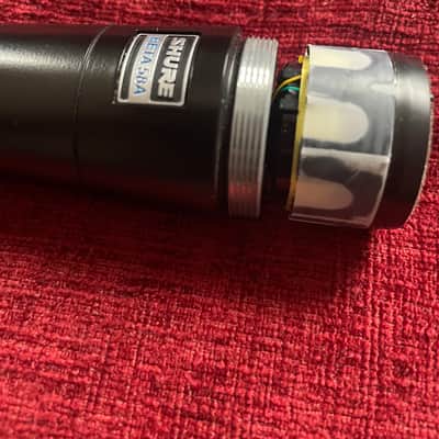 Shure BETA 58A with RK323G Black Replacement Grille image 6