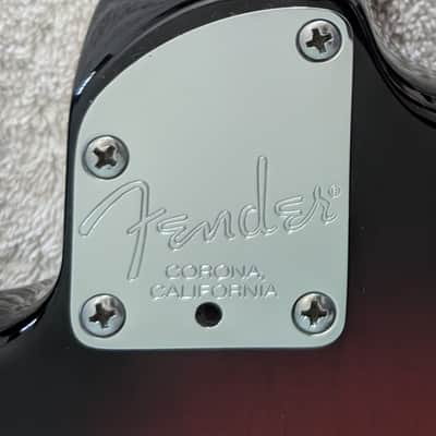 2013 Fender American Deluxe Stratocaster with Rosewood Fretboard - 3-Color Sunburst image 10