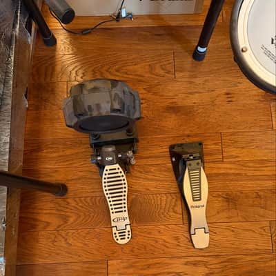 Roland TD-15K V-Drum Kit with Mesh Pads 2010s - Black image 3