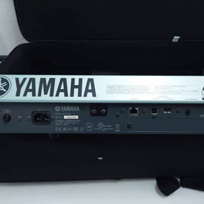 Yamaha Motif XS 6 Production Synthesizer with case image 5