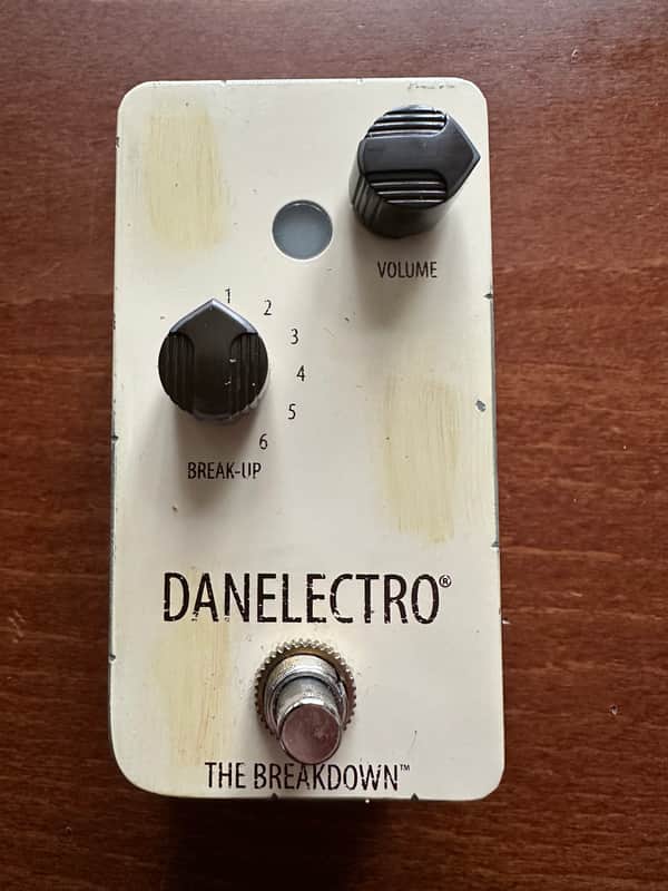 Danelectro The Breakdown