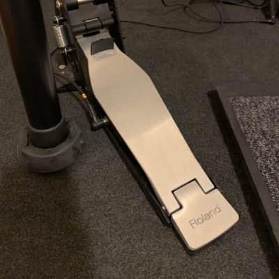 Roland V-Drums TD-17 Quiet Design Kit 2025 image 6