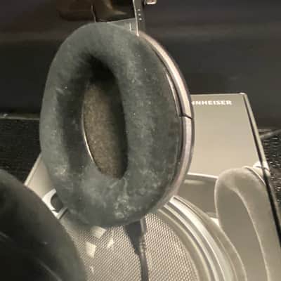Sennheiser HD 650 Reference Headphones 2010s - Black image 5