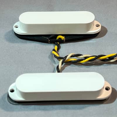 Good Land Pickups: Mesteños Mustang Single Coil Pickup Set Black image 2
