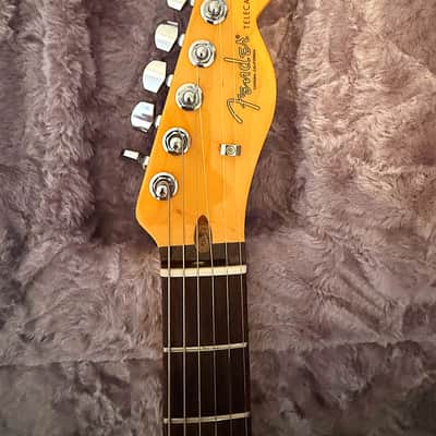 Fender American Professional II Telecaster w/ Rosewood Fretboard 2020 - Present - 3-Color Sunburst image 10