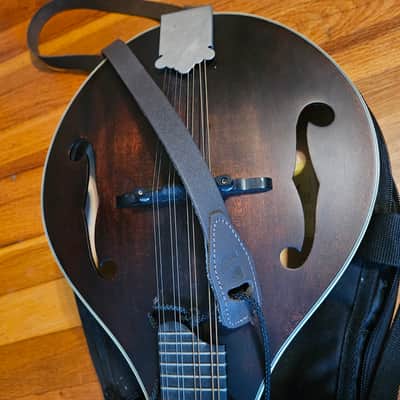 Eastman 305 A-style Mandolin Maple/Spruce image 3