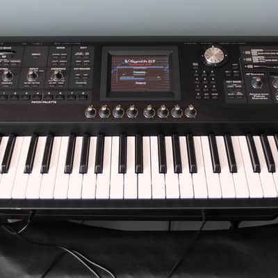 Roland V-Synth GT 61-Key Elastic Audio Synthesizer 2007 - 2009 - Black