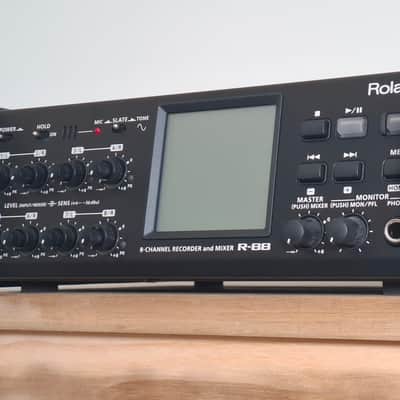 Roland Pro A/V R-88 8-Channel Recorder Mixer & Audio interface DAWless image 7