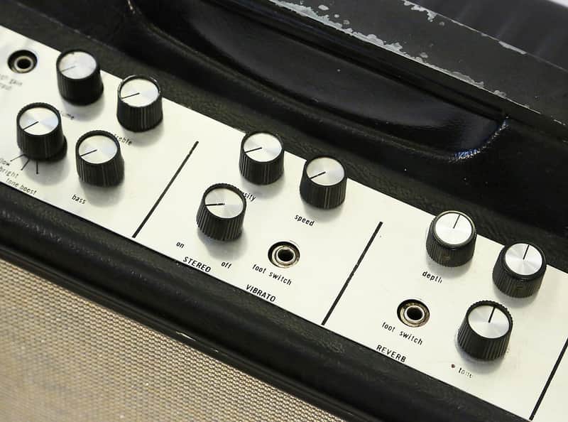 Magnatone M15A Custom Series 2-Channel 38-Watt 2x12" Stereo Guitar Combo image 3