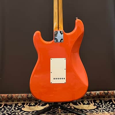 1997 Fender Hank Marvin Signature Stratocaster - Crafted in Japan image 8