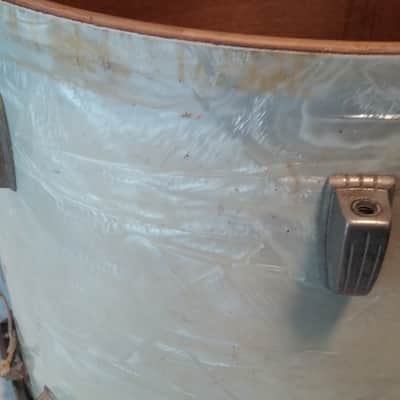Ludwig 1959 Parade Marching Snare 15  White Marine Pearl WFL Transition Badge Nickel Hardware image 17