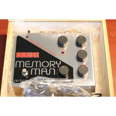 Electro-Harmonix Deluxe Memory Man 1996 image 9