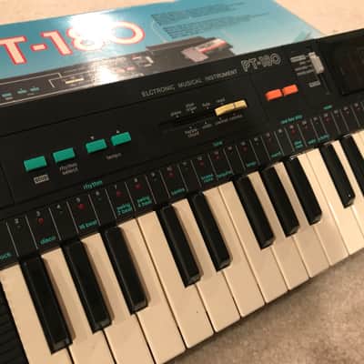 Casio PT-180 Keyboard Vintage image 2