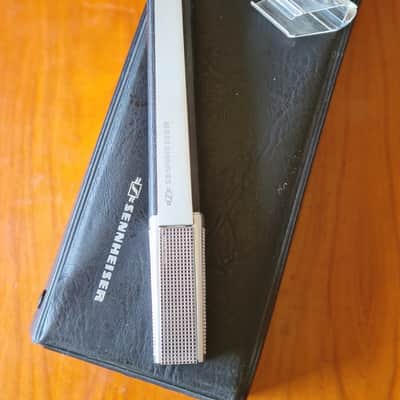 Sennheiser 🎤 Sennheiser MD 441-U Hand Microphone | 3-Pin XLR | Silver | With Original Storage Case | Legendary Dynamic Microphone image 15