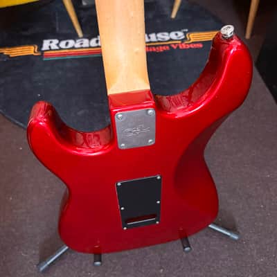 G&L G&L Legacy Strat Candy Apple Red "Matched Headstock" inkl. Case 1999–2010 - Candy Apple Red image 17