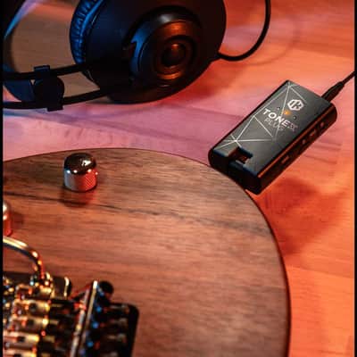 IK Multimedia Tonex Plug Guitar and Bass Headphone Amp image 4