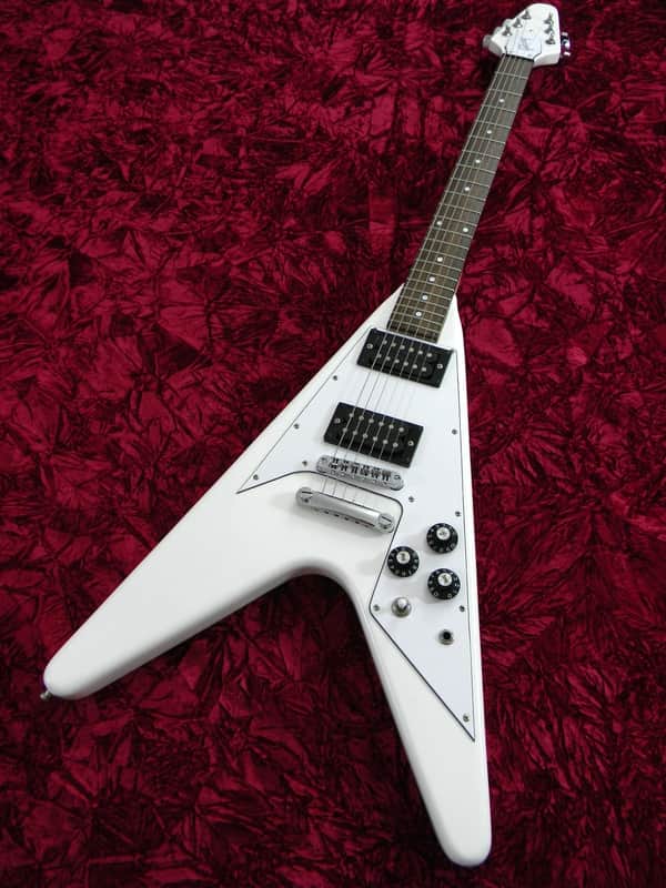 Grass Roots フライングVスタイル エレキギター ホワイト Yahoo!オークション - 現状品 Grass roots Flying V フライングVタイ