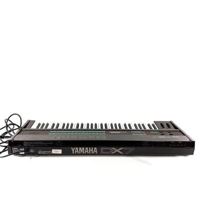 Used Yamaha DX-7 Vintage 61-Key Synthesizer image 8