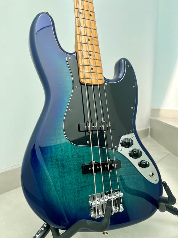Fender Limited Edition Player II Jazz Bass Plus Top – Blue Burst (2024) image 1