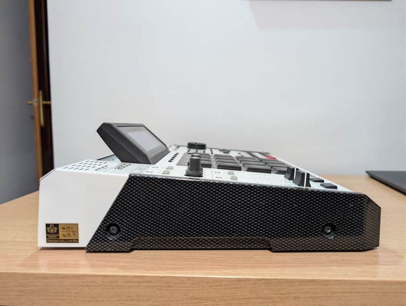 Akai MPC 2500 Special Edition + JJOS XL 3.82 + 120 GB HDD | Reverb