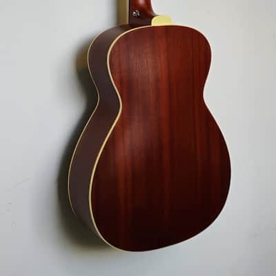 Guild Westerly Collection Series M-240E Troubadour - Pau Ferro Fretboard - 2019 - Present - DeArmond Tone Boss Sound Hole P/U - Vintage Sunburst (VSB) - Satin image 20