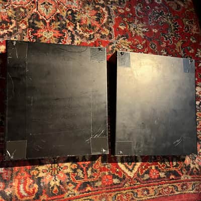 2 FOR THE PRICE OF 1 ... Custom Audio Electronics RS-10 MIDI Footcontroller Switcher (Trusted by Steve Lukather, Michael Landau, Steve Vai, Tom Delonge, Peter Frampton, ...) image 10