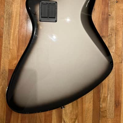 Fender Meteora Bass 2021 Silverburst image 4