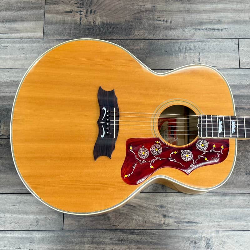 Gibson J-200 Artist Jumbo Acoustic Guitar (Early 1970's) - Natural image 1