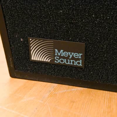 Meyer Sound DF-4 Medium-Throw Down Fill Self-Powered Loudspeaker (PAIR) CG01ZNU *ASK FOR SHIPPING* image 5