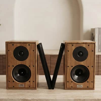 Harbeth P3ESR Collectible Vintage Bookshelf Speakers Boxed +100 Days Warranty image 1