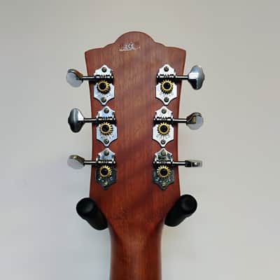 Guild Westerly Collection Series M-240E Troubadour - Pau Ferro Fretboard - 2019 - Present - DeArmond Tone Boss Sound Hole P/U - Vintage Sunburst (VSB) - Satin image 25