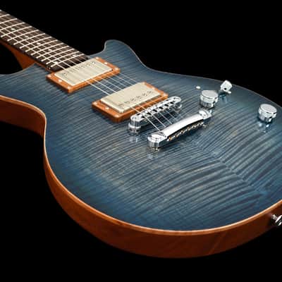 Kz One Solid Carved Top image 13