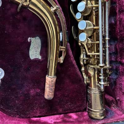 King Zephyr Alto Saxophone 1936-37 - Gold image 3