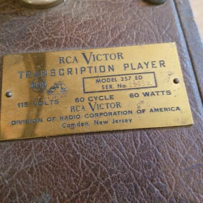 RCA 16" Transcription Player turntable Model 2S7 ED with tonearm, 6AQ5 tube amp, 8" AlNiCo speaker 2S7ED 1949 - Brown Tolex image 15