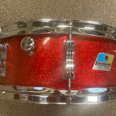 Ludwig No. 908 Jazz Festival 5x14" 8-Lug Snare Drum with Pointed Blue/Olive Badge 1969 - 1971 - Red Sparkle image 2