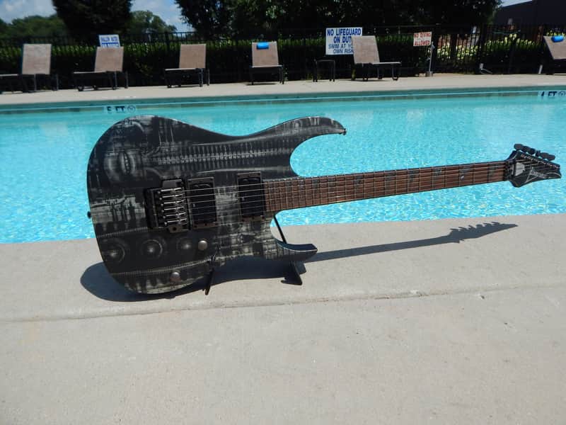 Ibanez H.R. Giger RGTHR2 2006 Alien OHSC image 1