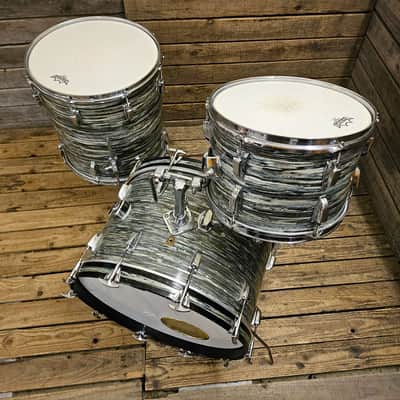 Ludwig Classic Maple Drum Kit, Blue Oyster Pearl 1960s Fab Format USED! RKCLK280126 image 6