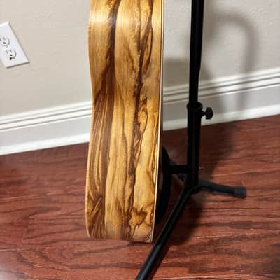 Taylor GS Mini-e LTD Horse Head Grain African Ziricote image 3