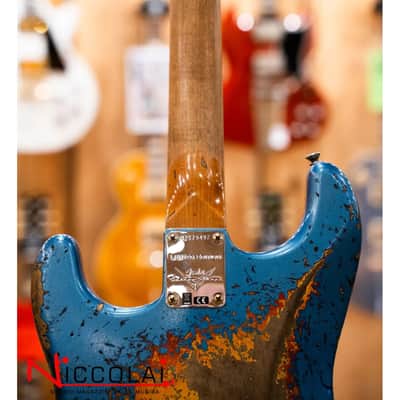 Fender Custom Limited Edition Roasted '60s Stratocaster Super Heavy Relic Aged Lake Placid Blue 3 Color Sunburst image 20