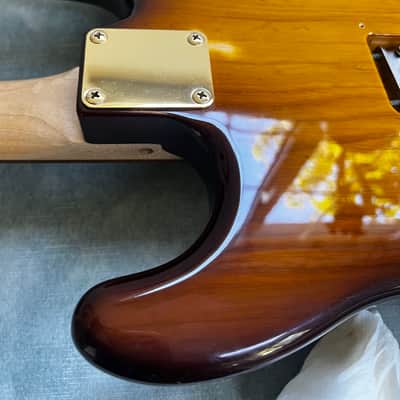 Warmoth Strat Custom 2015 - Tobacco Burst image 10