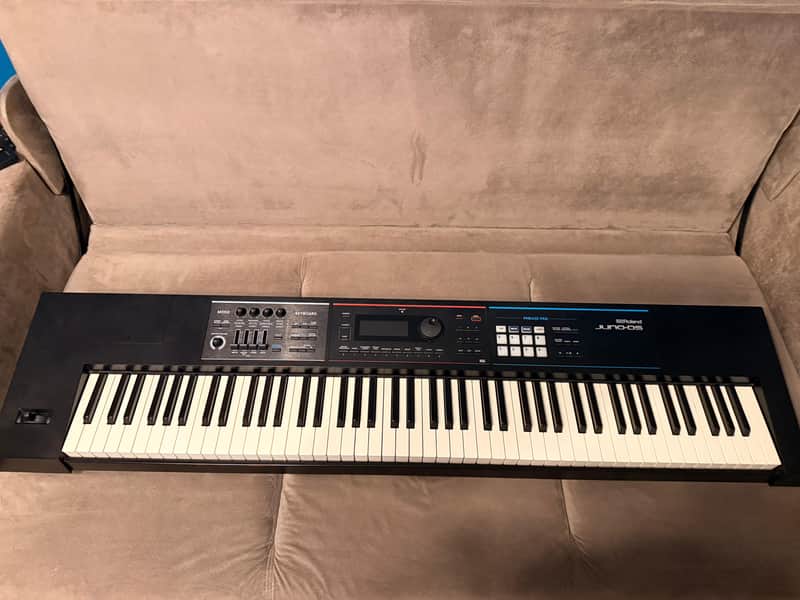 Roland Juno DS88 Synthesizer with Softcase image 1